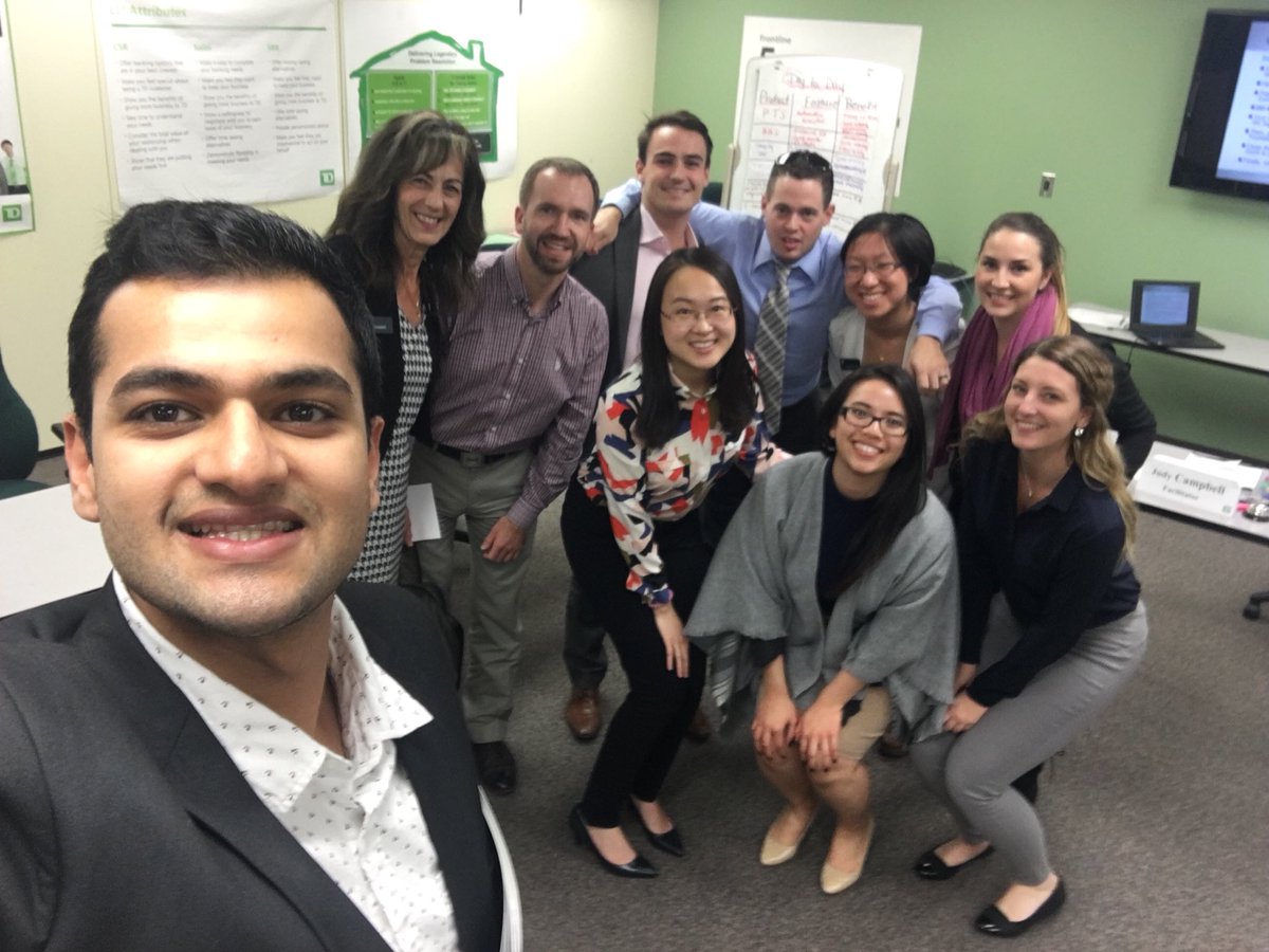 LauraLi6688's tweet photo. Gained practical skills from Foundational Sales Conversations Workshop! #GoLegendary @EricGriggs_TD @jpstopford @tracy13moore https://t.co/VJgGy4pN06