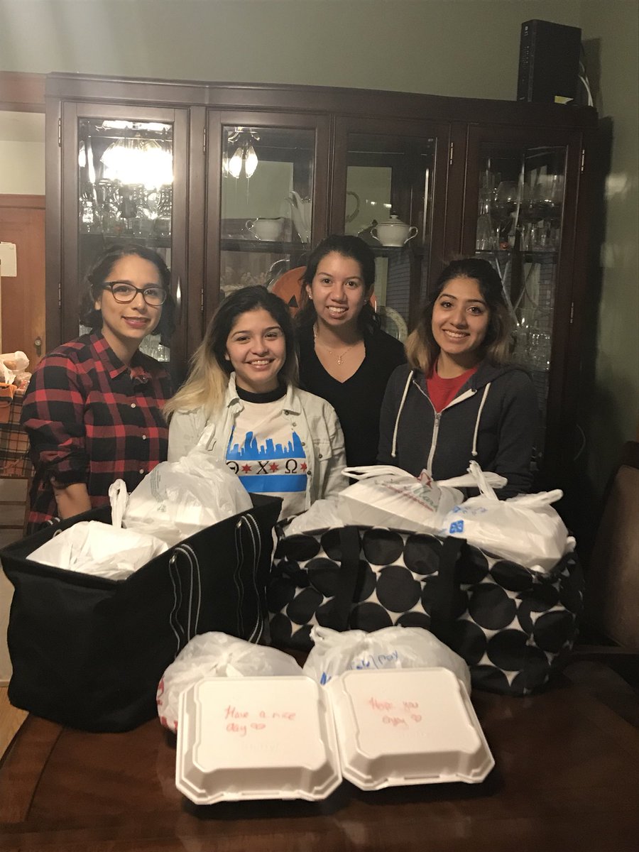 NEIU_TCHIO's tweet photo. 20 meals made at Legendary Project this past Sunday! 👍🏽 #LegendaryProject #CommunityService #ThetaChiOmega #TChiO #NEIU #NEIUGreeks https://t.co/Tp7gRXvmJy