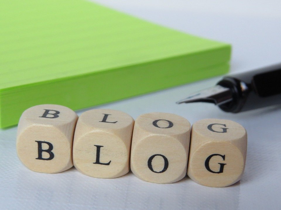 AtlanticTeen's tweet photo. Want to start a blog? Intern @marapoin has some tips for you! https://t.co/233g4MYuky https://t.co/BaI0UBP9zE