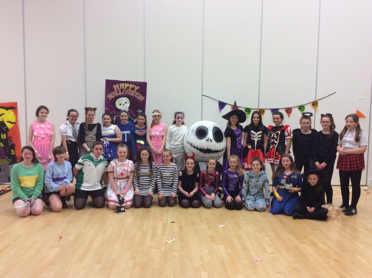 StCeciliasDance's tweet photo. Halloween fun @StCeciliasDerry @StCeciliasYr8 @st_dept #halloween2017 https://t.co/q8babIgBdU