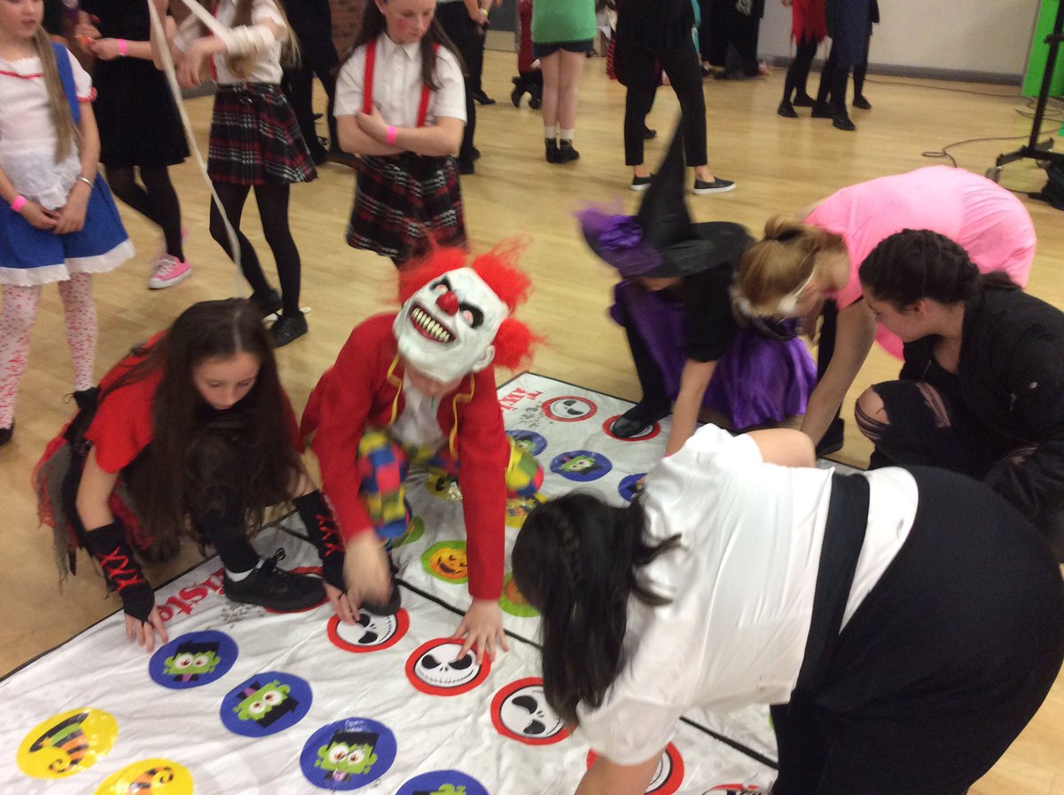 StCeciliasDance's tweet photo. Halloween fun @StCeciliasDerry @StCeciliasYr8 @st_dept #halloween2017 https://t.co/q8babIgBdU