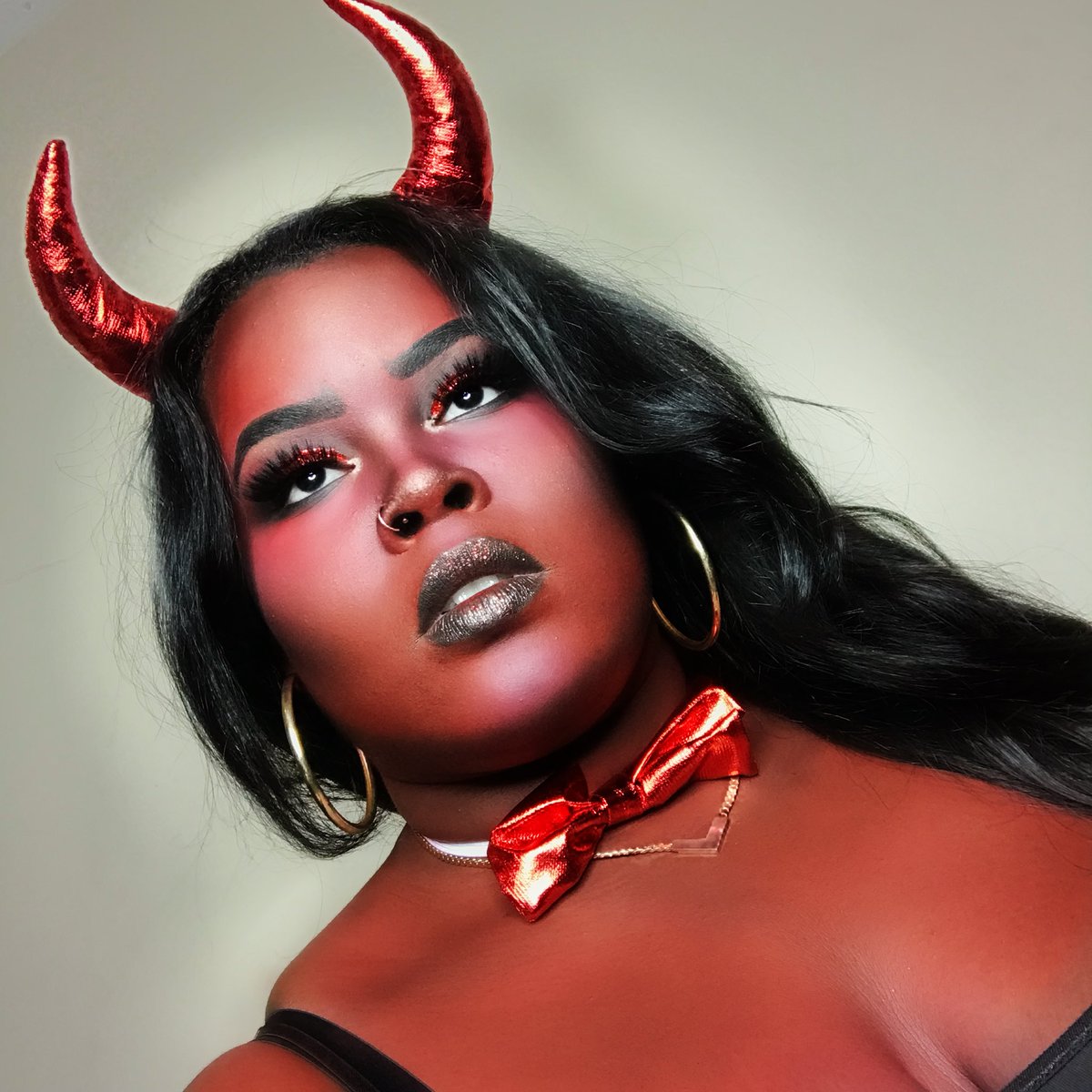 Gorgeouslyjojo's tweet photo. Dark side slay #Atlanta #makeupartist #bet #melanin #hallweenmakeup #covergirl #maybelline #AnastasiaBeverlyHills #lacolors #Instagram https://t.co/r3Jha83Z84