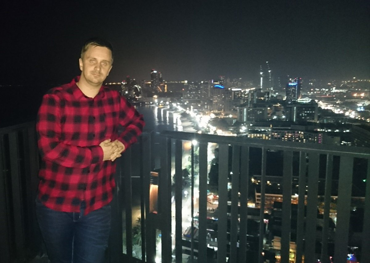 EikeKopp's tweet photo. #Thailand #Bitcoin #network #Marteting #HotelHilton 
https://t.co/x7g2VJAaKU https://t.co/KvqesEZRYE