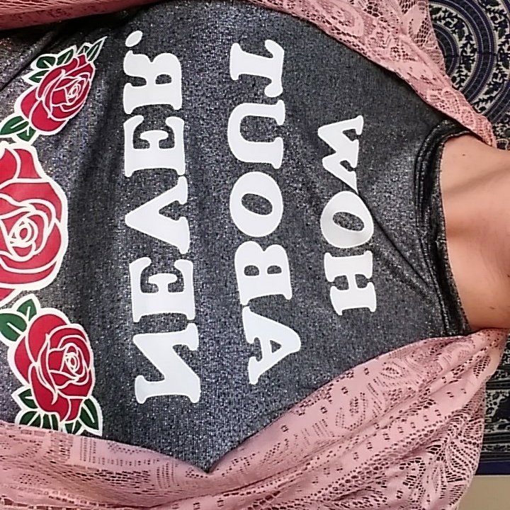 alienqueenn_'s tweet image. ❤