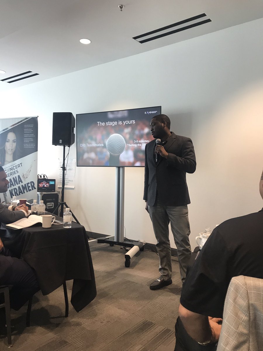 TEAMCancunDRI's tweet photo. The stage is yours, Pierre. What an amazing opportunity Diamond gives us, #elevateDRI https://t.co/iiQiz903cn