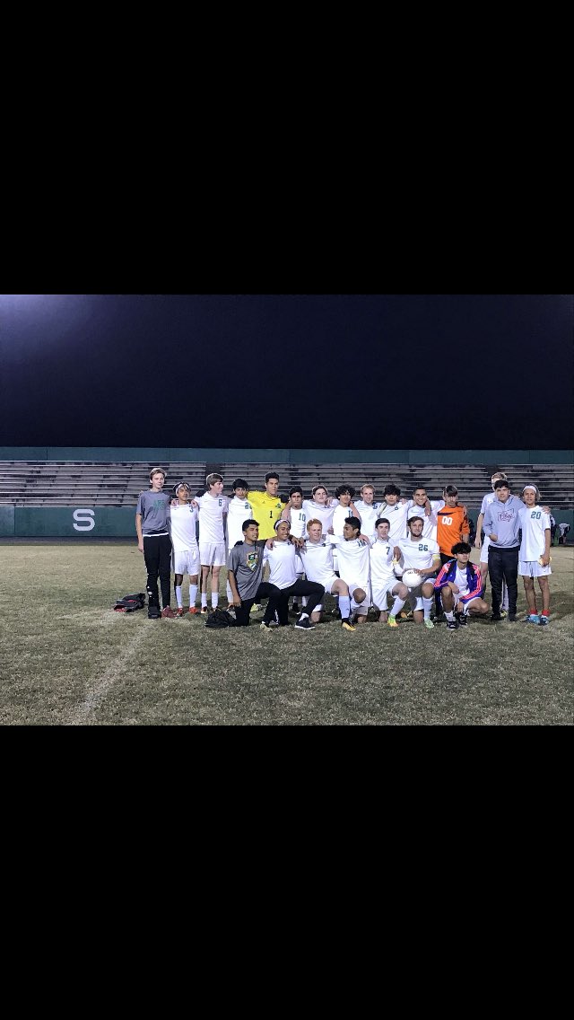 zachleech2's tweet photo. It's been such a great season. Sad to see it all come to an end. But there's no better way than to end it like this @Ashbrook_Soccer https://t.co/dxK2Co2RUw