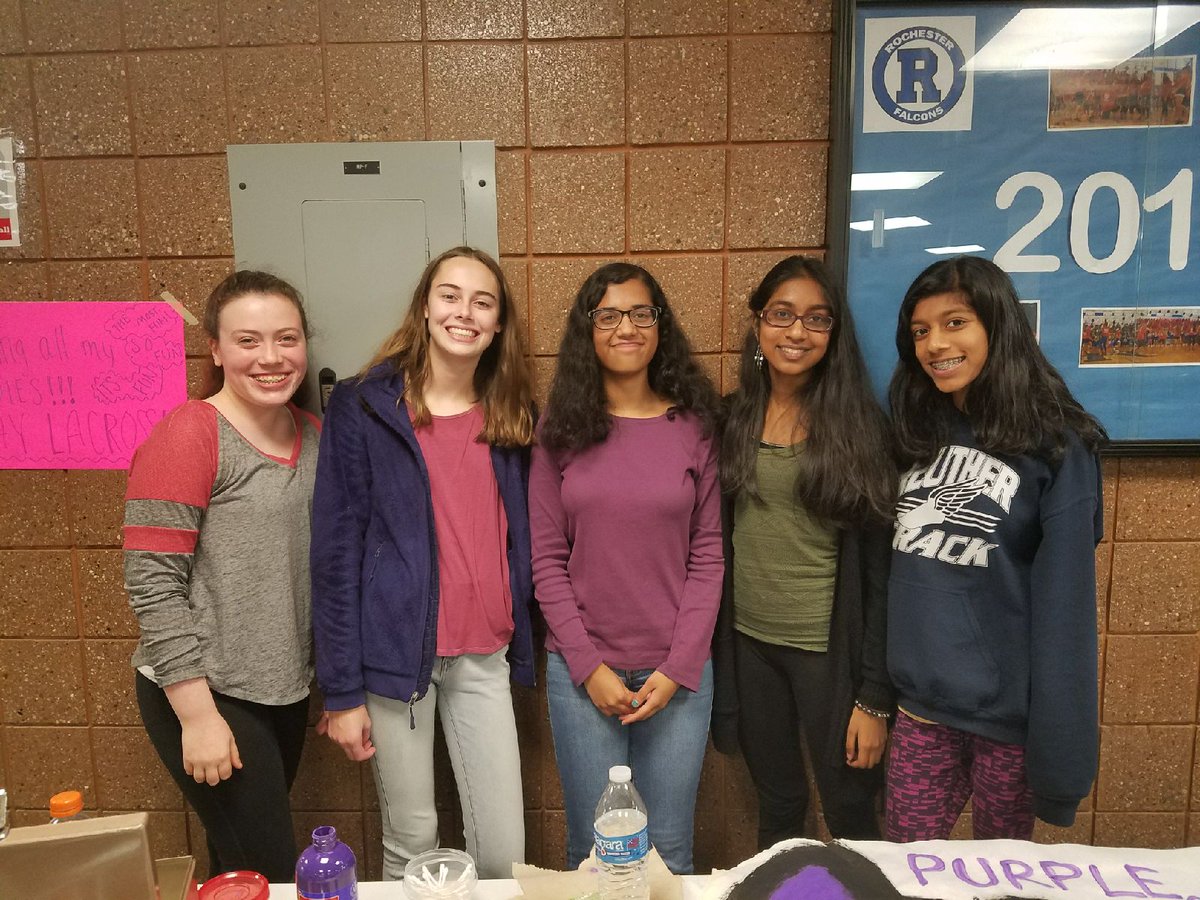 rocinteractclub's tweet photo. Our Purple Pinkie Project on #WorldPolioDay raised enough to save 500 kids from Polioππ! Way to go Rochester! #RcsRhsFalcons #Interact6380 https://t.co/WYVv4nzIXX