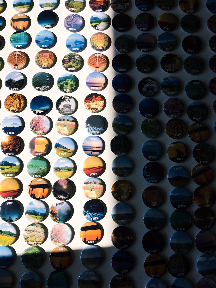 FORCO_official's tweet image. 11/4の地域協働マルシェの準備をしています。こちらの缶バッジは1個100円で販売しております。たくさんのご来場お待ちしております。
.
.
.
#FORCO #地域協働マルシェ #高知大学 #缶バッジ #グッズ