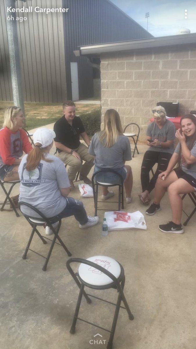 mj_Crenshaw29's tweet photo. Just wanted to thank all of @EMCC_SB parents, players, and coaching staff for hosting us has-beens this past weekend! Y’all are awesome! https://t.co/54sRrUwDDf