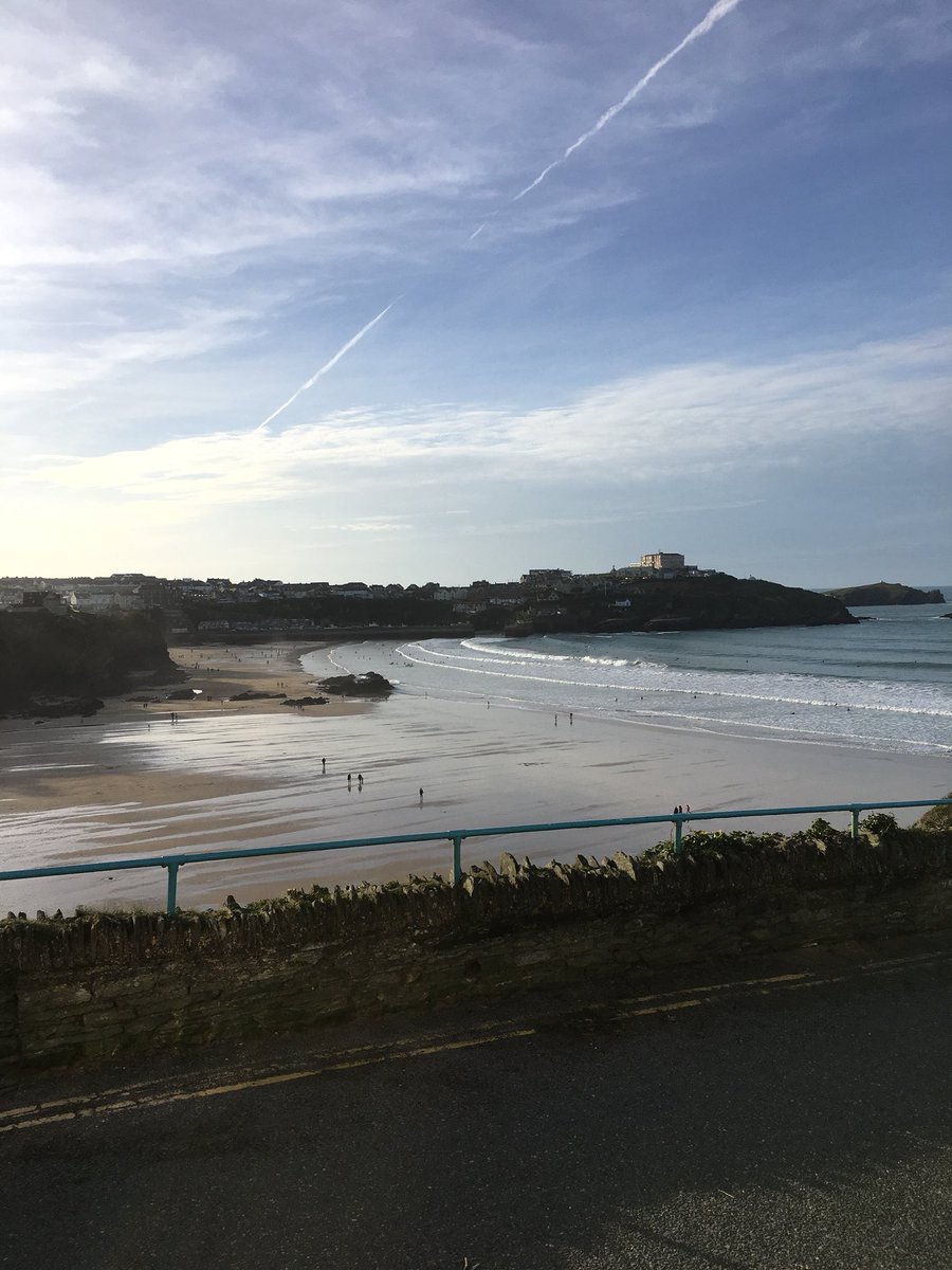 pammyperth's tweet photo. #Newquay #bloodhoundisgo #Newquay2017 #greatwestern https://t.co/B5iUCBXZMZ