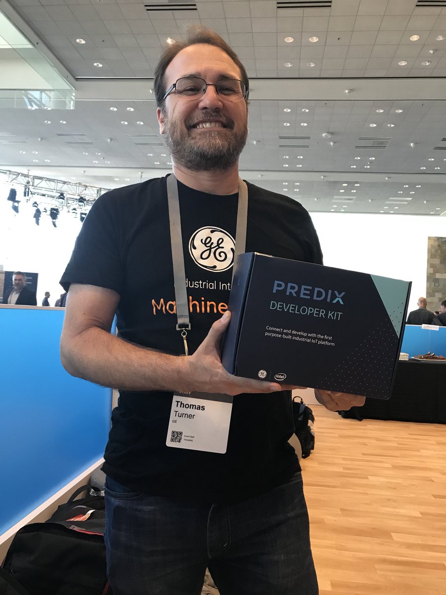 Lothar_Schubert's tweet photo. The mind behind the machine: Tom, the tech leader behind @Predix Developer Kit, Machine Shop and #GEMM17 appathon. https://t.co/wiiXhJyJlz