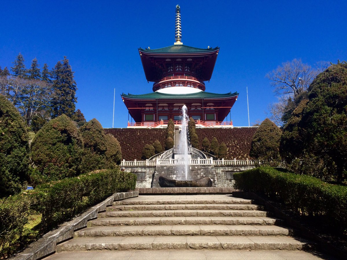 NevinJake's tweet photo. @CruatState while you folks at Real Life are reading this, Im on my way to Japan for the weekend. Here are some pictures from my last trip🇯🇵 https://t.co/dS03PhIRcX