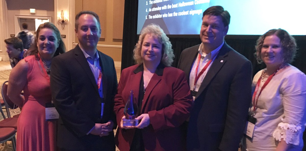 LisaCourtade's tweet image. Thanks to my team of innovative disrupters @Merck #inventingforlife #TMREvent #NGMR @DigitalDiva62 @LogicallyCommon @BenGilgoff