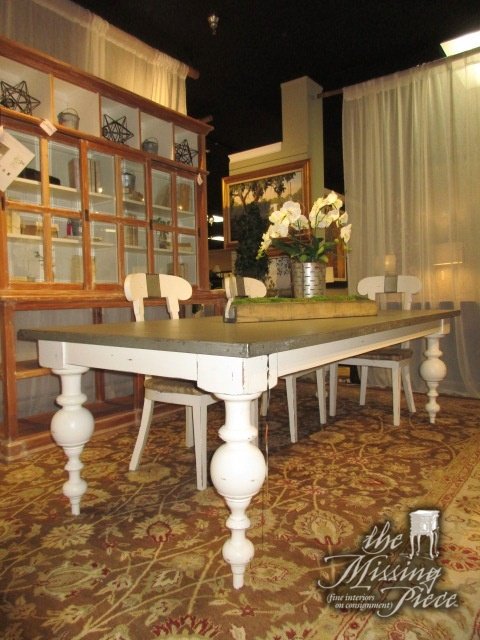 ConsignmentTMP's tweet photo. Gorgeous #Goucho dining table by #StevenShell in a distressed white finish w/ tin top. Solid Indonesian Mahogany! https://t.co/tj2fUKGEB0 https://t.co/9vre1oiHHi