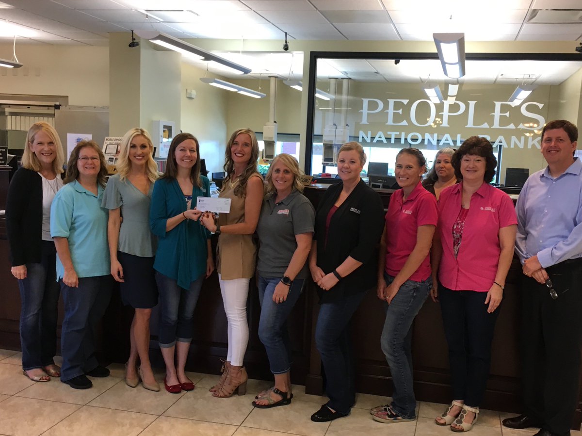 PeoplesNatlBank's tweet photo. #PNB is a proud sponsor of the 9th Annual Chili Cook Off that will be happening on November 4th. #MarionIllinois https://t.co/lJG4w6D0qL
