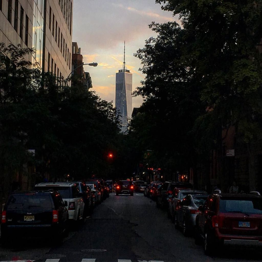 ferchoarriola's tweet photo. One World Observatory desde el Lower Manhattan. #NewYork #NY #NYC #Manhattan #NYlovers #LowerManhattan #Washington… https://t.co/fjBVGfJ9qn https://t.co/oUujwNcvgg