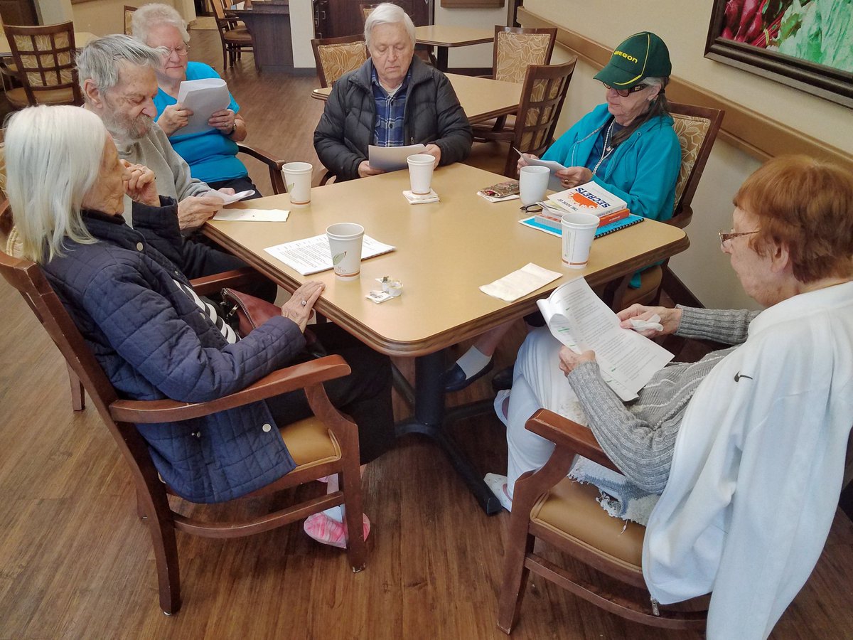 MtBachelorLEC's tweet photo. Residents are rehearsing the skit "Halloween Costumes" to perform at our Fall Party tomorrow. Join us from 2:30-4:30! #FrontierCulture 🎭🍂🎉 https://t.co/Uw23TpXg2n