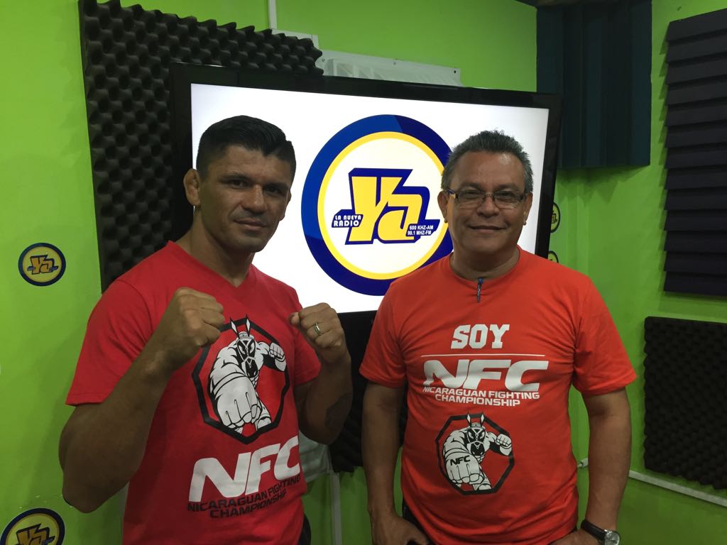 El tico Alejandro “Mandarina” Solano visita Tu Nueva Radio Ya. Este 27 de  octubre se enfrentará a Yasser “AK-47” Castillo @NFCMMAni