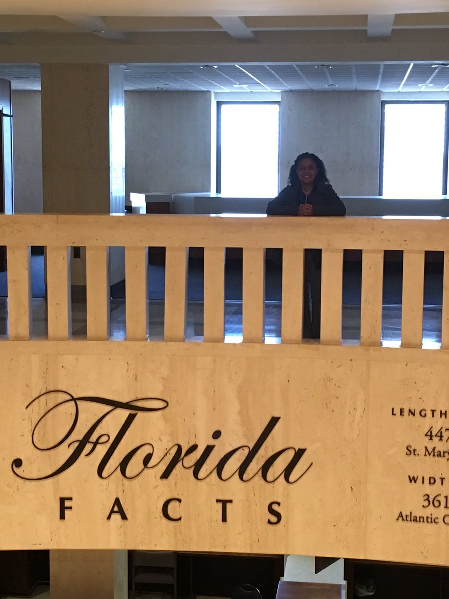 eleanna_hurst's tweet photo. #FLGOVSUMMIT https://t.co/l8r6WKmi7Y