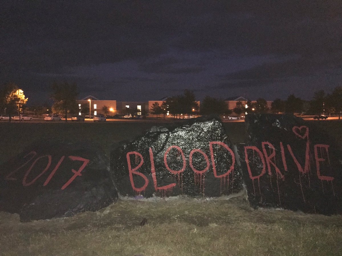 PRHS_Interact's tweet image. only 2 days until the fall Blood Drive ‼️❤️‼️ if you’re giving blood, you’ll get your wristband tomorrow!