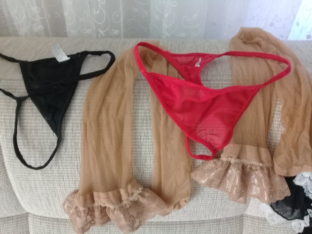 Sensell2's tweet photo. Kimlerin annesi kardeşi tanga giyiyor DM ❤️
Ensest #ensest #incest #swinger #cuckold #pasif #travesti #tanga #türban #türbanlı #çamaşır https://t.co/1VMMrmMewm