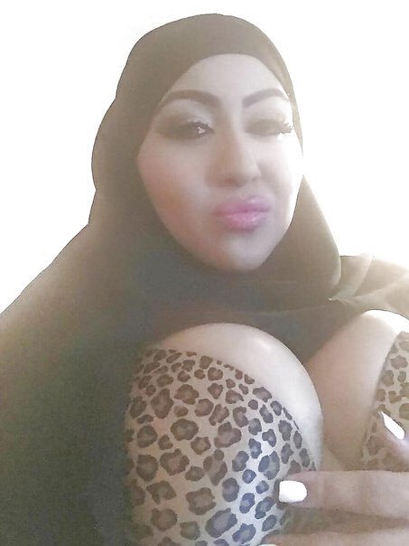 Sensell2's tweet photo. Kimlerin annesi kardeşi tanga giyiyor DM ❤️
Ensest #ensest #incest #swinger #cuckold #pasif #travesti #tanga #türban #türbanlı #çamaşır https://t.co/1VMMrmMewm