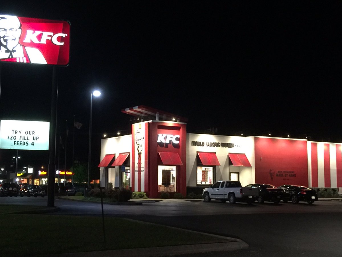 JudysDesigns's tweet photo. So clever. @kfc I'm going to try the "11" again.  #greatsocialmedia https://t.co/OfBGIiScGp