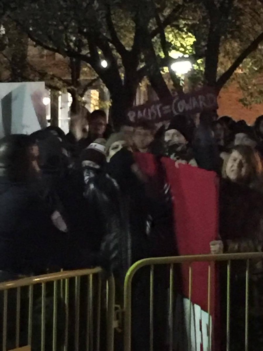 CFACTCampus's tweet photo. If 200 + ANTIFA protesters show up just to harrass @Lauren_Southern At The  @MNCFACT Event. What would they do for a @Klondikebar ? https://t.co/RV8Z5z0dHH