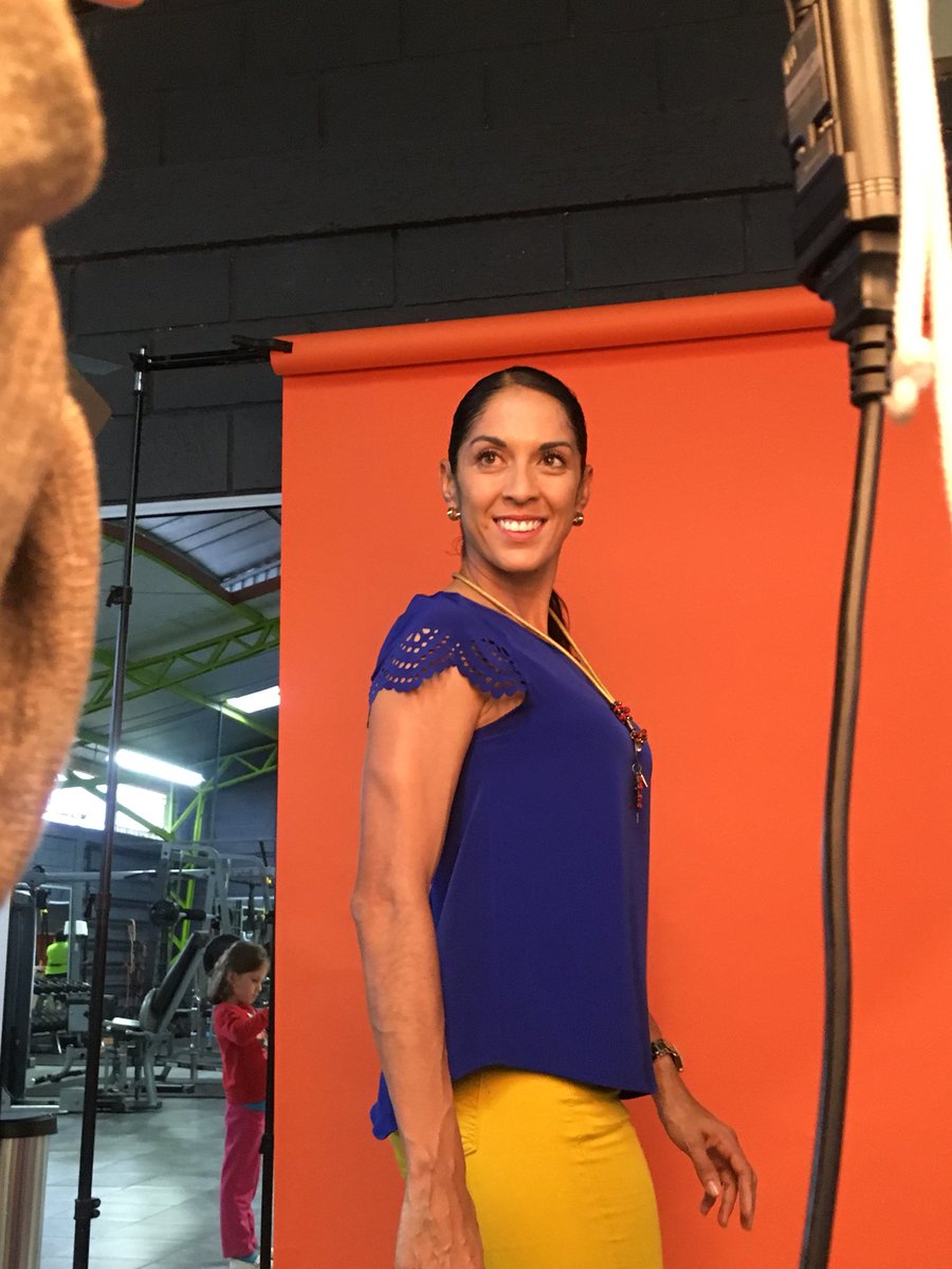GabytranaOly's tweet photo. Feliz Aniversario #Arttica Gracias por invitarme al Homenaje Fotográfico https://t.co/zOBmv8YMHi