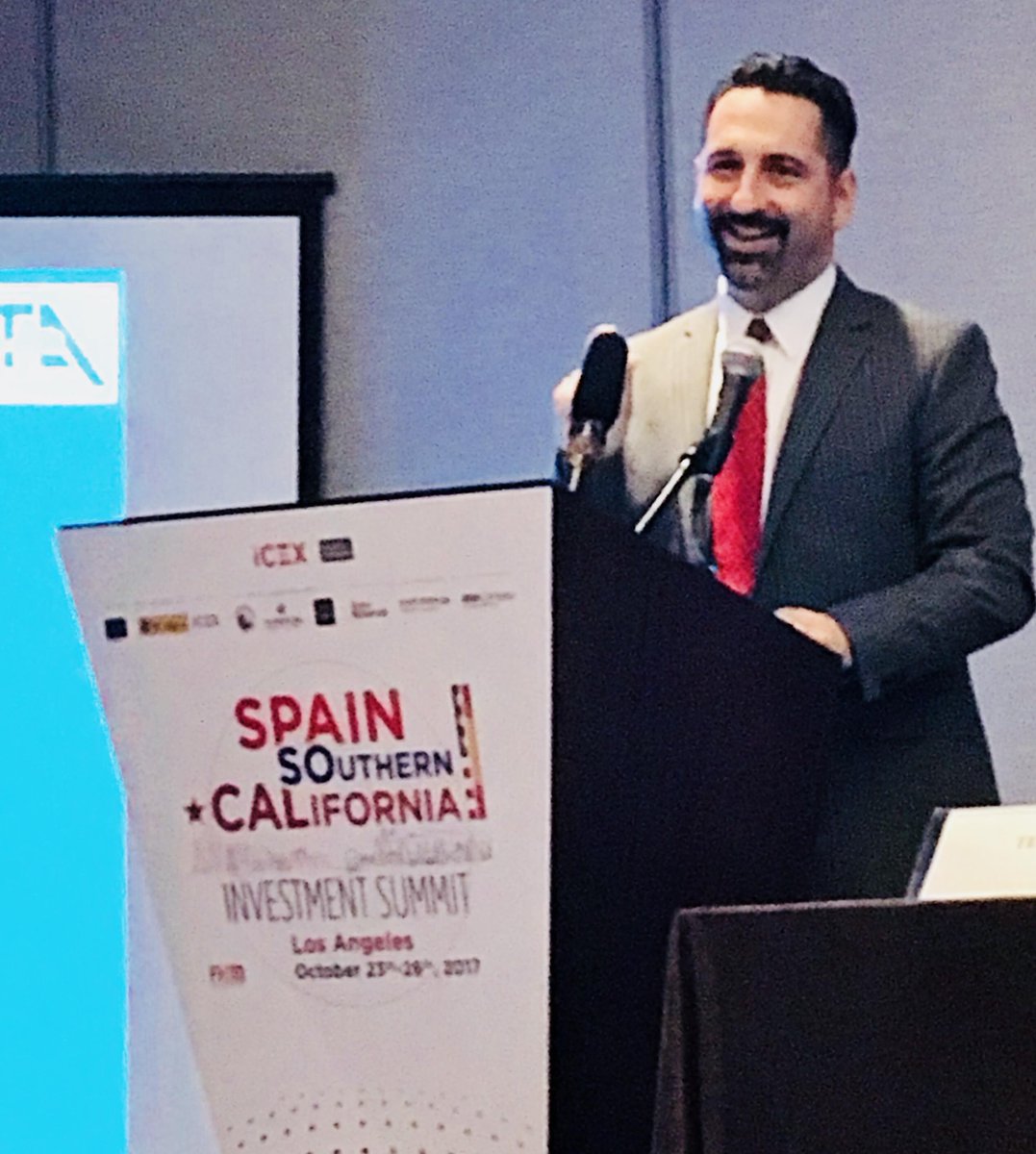 TedRossLA's tweet image. #SmartCityTech &amp;amp; Tapas! Thx to @COGLosAngeles for hosting panel with @metrolosangeles @JoshuaSchank &amp;amp; myself.  @ICEXLosAngeles @MayorOfLA