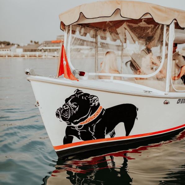 VisitLB's tweet photo. Cruise around Alamitos Bay in your costume 10/28, 29, 31 w/ London Boat Rentals &amp; be entered to win 1 of 3 prizes! https://t.co/af6ZxqJUwQ https://t.co/FZni9hJE3W