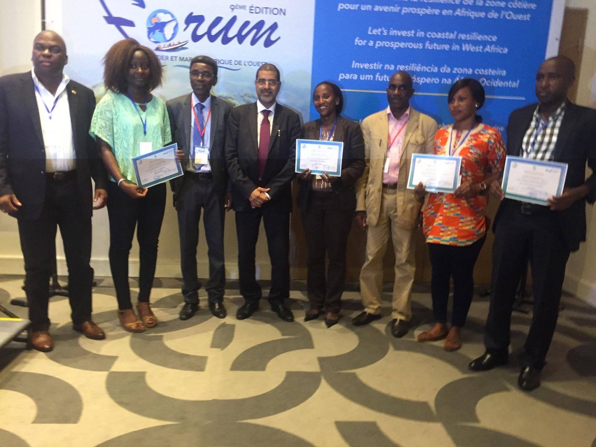 prcmarine's tweet photo. remise des prix #PRCMFORUM2017 https://t.co/tUByBCNnec