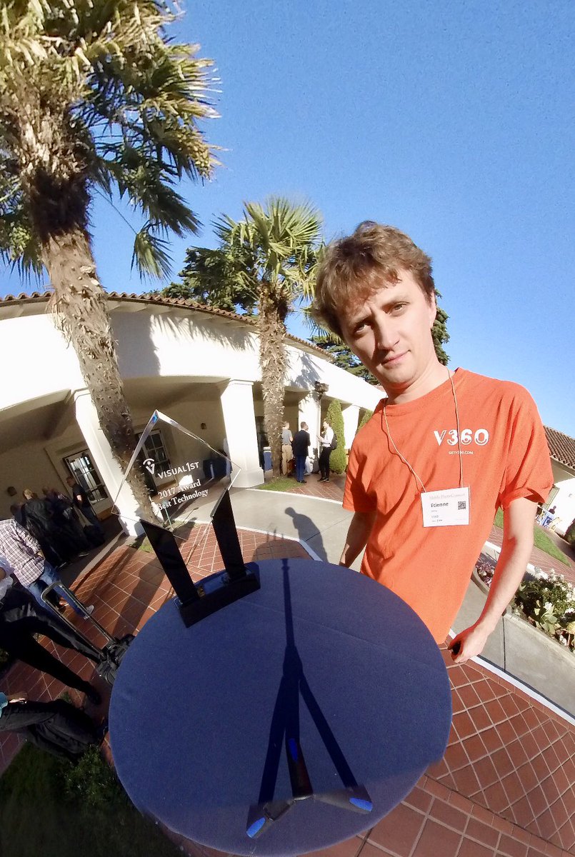 V360 won the best technology award at Mobile Photo Connect ! #proud of the team