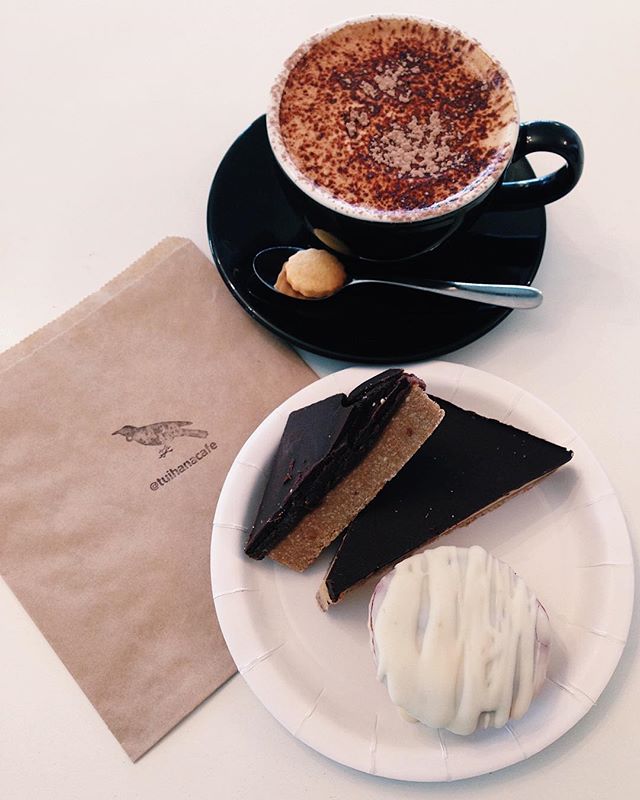 Hang in there, it's almost #friday ! ☕️ #coffeetime #cappuccino #aucklandeats #coffeeshop #theweekendisnear