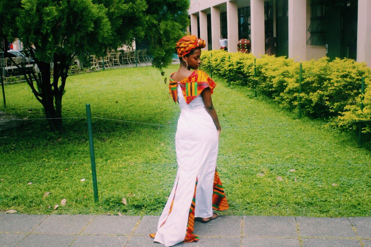 ICHSja's tweet photo. better late than never, throwback to heritage day with our beautiful ladies!✨ https://t.co/taNQfUWbCj