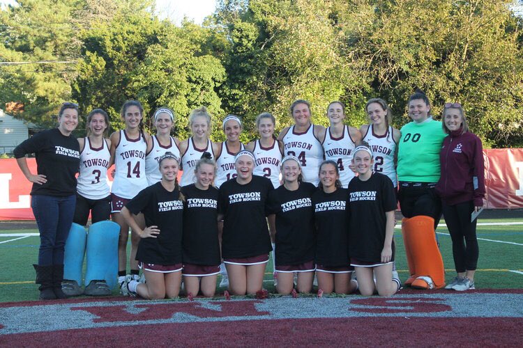 PLAYOFF GAME TMR!!!! On the turf @ 3:45, ready to take on Franklin. Come show some support!! #playoffeve #fhocktober 🔥💥🏑🏆💯