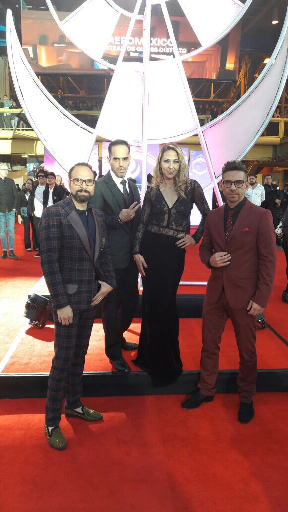 QuattroBooking's tweet photo. Nuestros @Fab90s desde la #RedCarpet de @LunasAuditorio @lolore_alexa @LuigiBalestra @Rene_Ortiz @roypizarro @RoyalStone_M https://t.co/KZ8rCYxor7