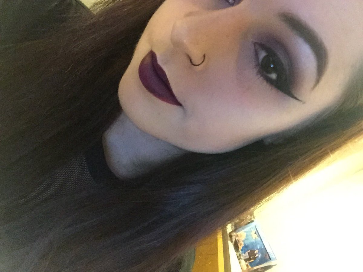 Phoebe✨👻 tweet media