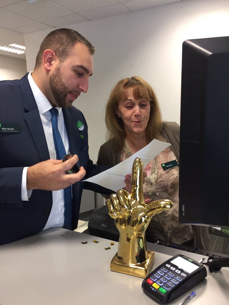 kimmybologna_TD's tweet photo. π This team continues to bring their best & their customers have rewarded their efforts!π#DoubleTopBox #ProudOfMyTeam @PietroTD @billalg_TD https://t.co/9hUcBfW2kx