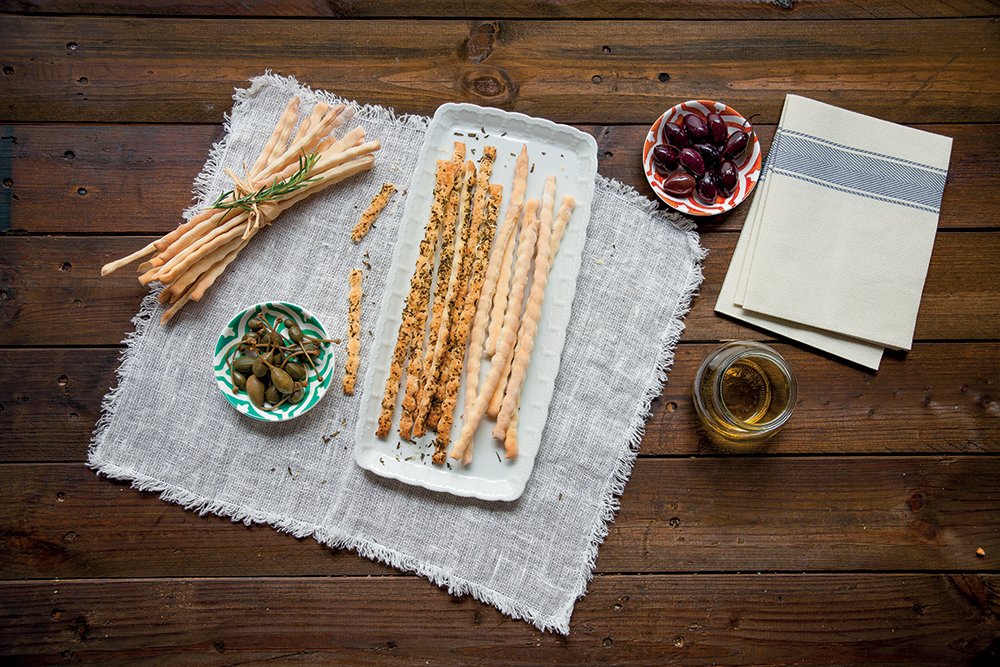OtlinkSocial's tweet photo. Who doesn't enjoy the #crunchiness and #flavour of a beautifully made Italian #breadstick?
https://t.co/rKgMbv8ZRU https://t.co/1wow1CC4Rp