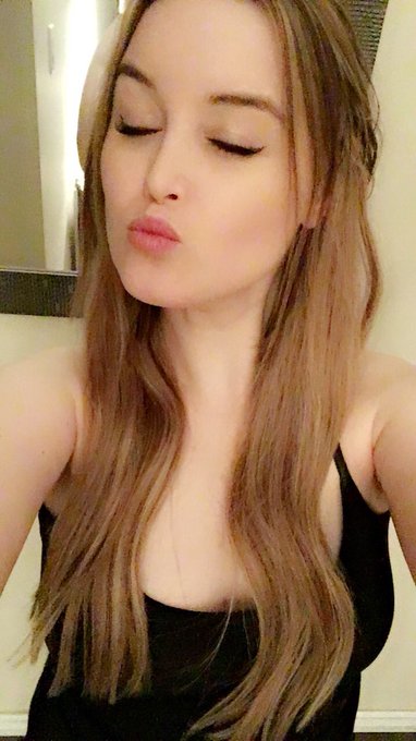 Getting ready for cam. Tonight costume: Babydoll (Sucker Punch). It&rsquo;s old school Nicole. Long hair and<a href="/tag/imnakedontheinternet"class="tags"><span>#imnakedontheinternet</span></a>