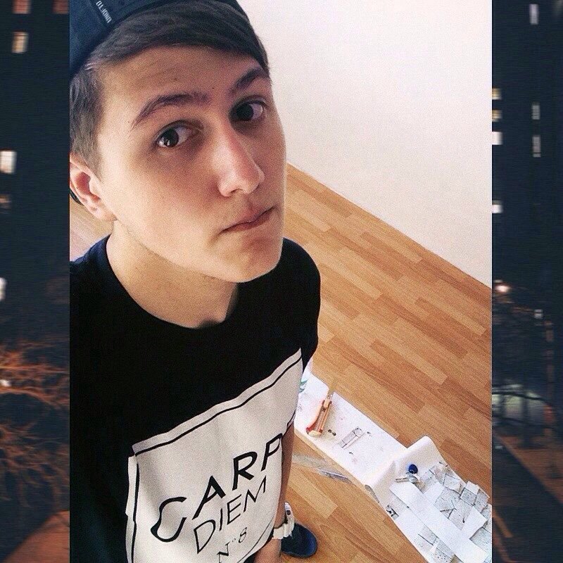 LoveC_M_H's tweet photo. Notice me, sempai
#Love #Ruslan #CMH #YouTube #CrazyMegaHell https://t.co/HYyCgYNByc