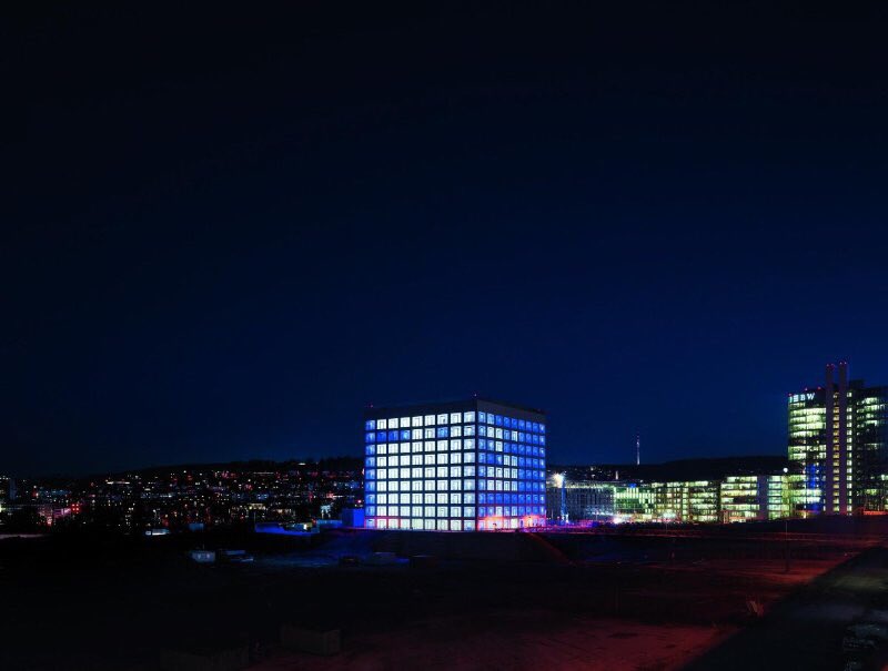 Smarte Schwaben: Die gesamte Beleuchtung der Stadtbibliothek #Stuttgart wird mit unseren #Sensoren nutzungs- &amp; tageslichtabhängig gesteuert.