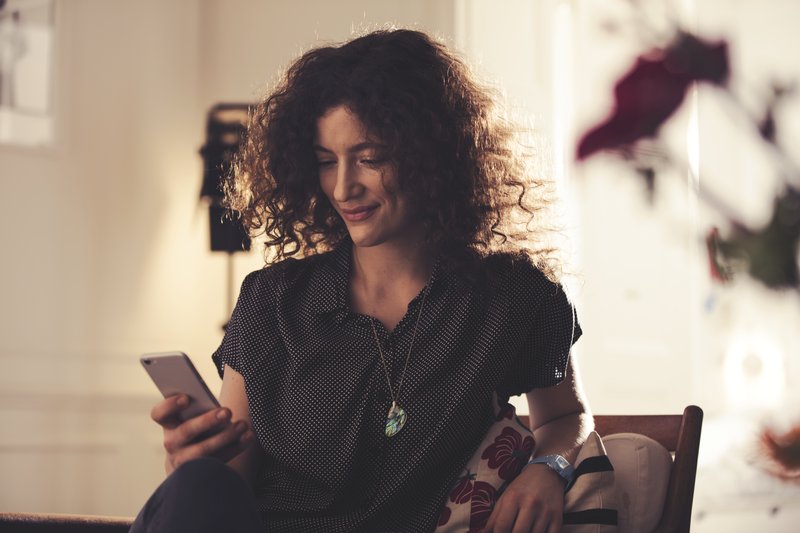 Dålig inomhustäckning? Lugn - nu kan wifi ta över mobilsamtalen där mobilsignalen inte når fram. Läs mer om Wifi-samtal! bit.ly/2y6ofGB