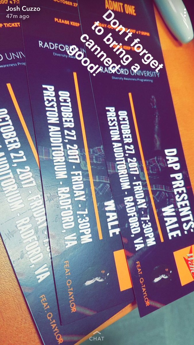 QTayloredit's tweet photo. I got like 6 shows in the next week, but this Friday I'm opening for Wale @radfordu 🎤🔥🙏🏾😩‼️ #whonotworkin #work #QTaylor #radfordU #Cue2 https://t.co/Xa0Jzd2kTB