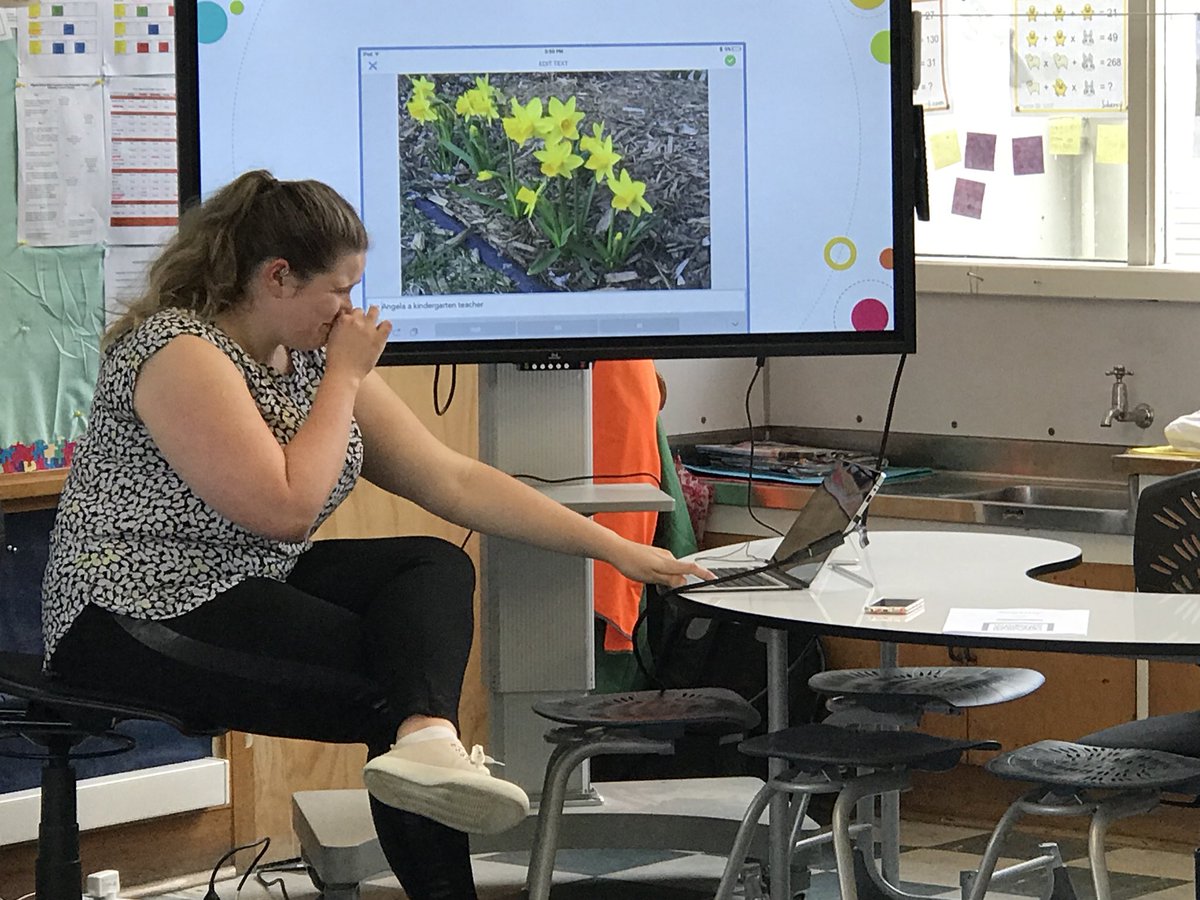 BeereGavin's tweet photo. Hosting our Microsoft Minimeet with our MS cluster schools. Teachers sharing innovative practice with each other because they want to. https://t.co/V6PX8GEi8E