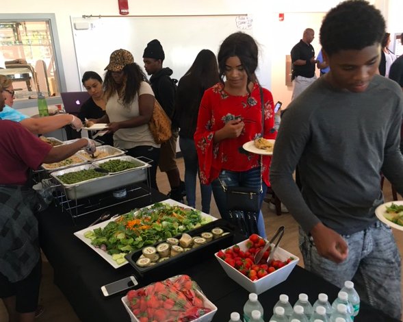 KevenMacDonald's tweet photo. Registering for ARC in the morning, and FAFSA night tonight.  College ready Discovery students!!! https://t.co/5akkILoARj