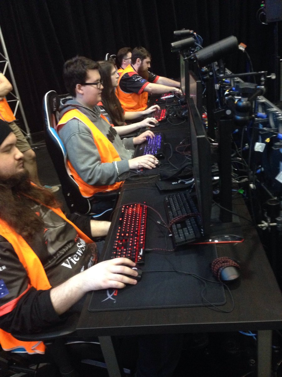 DarkSided tweet picture