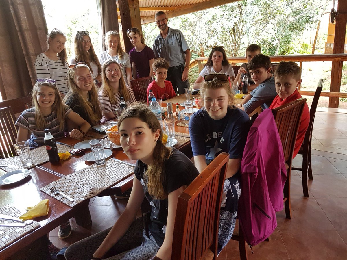 Teamuganda2016's tweet photo. https://t.co/1M1uECLlpA