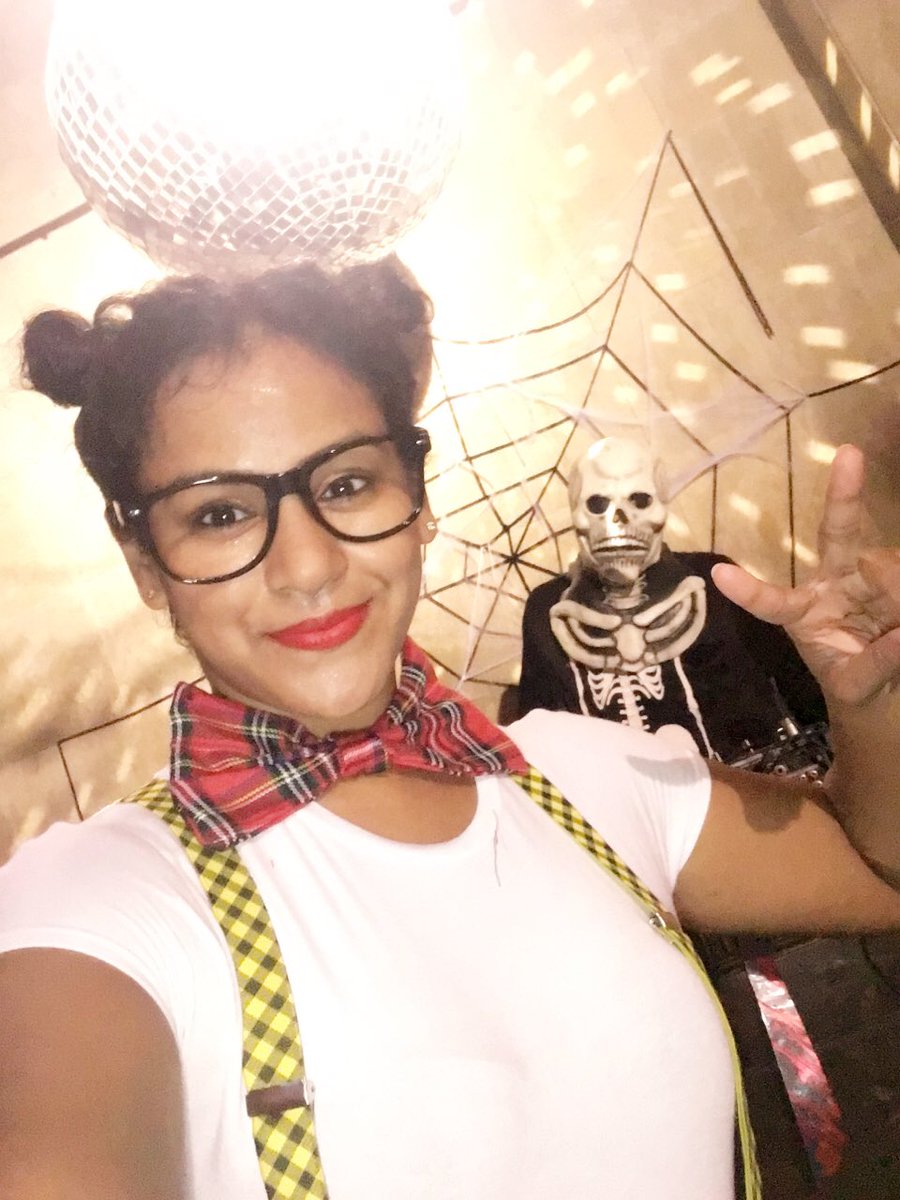 latin_twist's tweet photo. Ms. Nerdy 🤓 with DJ Skull &amp; Bones ☠️

Vineet Bangera -Super Music !!!
HalloweenSpecial @ExperienceShiro 
#SalsaWednesday https://t.co/XHhZK5pzRd
